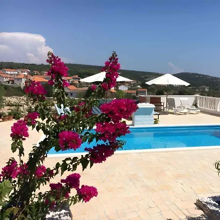 In - Sibenik Riviera 36449 Villa Rogoznica (Sibenik-Knin)