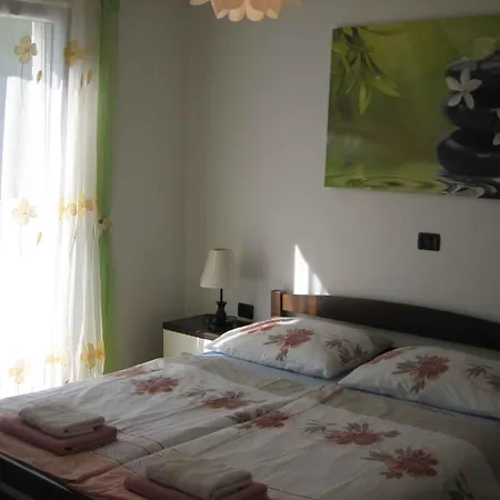 Villa In - Sibenik Riviera 36449 Rogoznica (Sibenik-Knin)