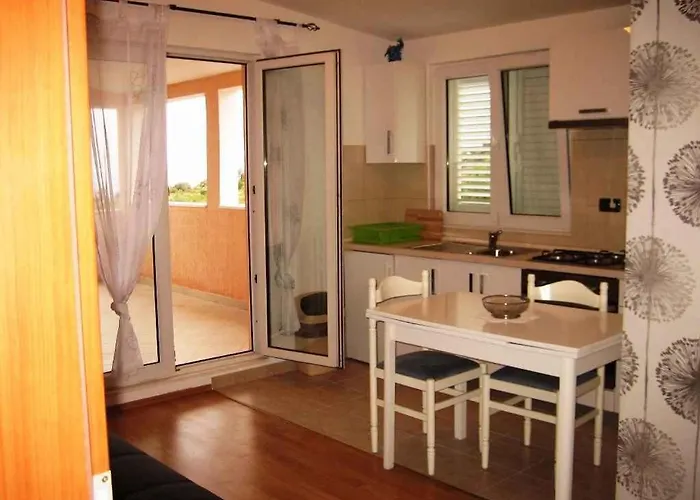 In - Sibenik Riviera 36449 * Rogoznica (Sibenik-Knin)