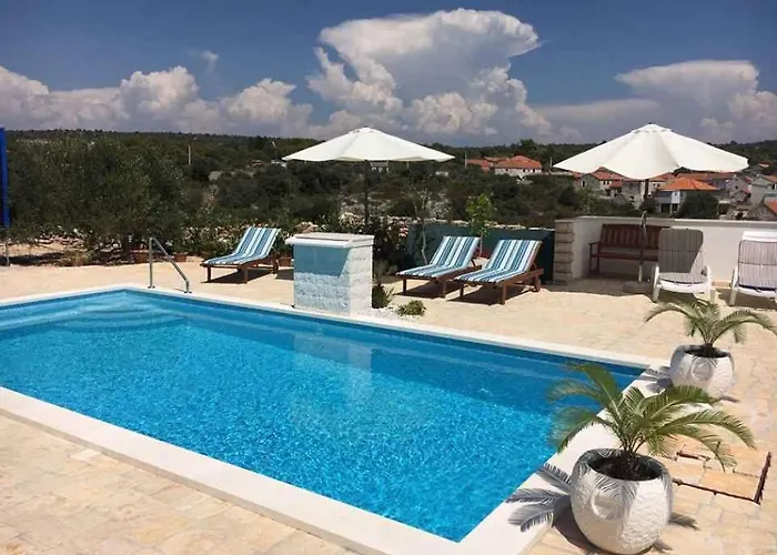 Villa In - Sibenik Riviera 36449 Rogoznica (Sibenik-Knin)